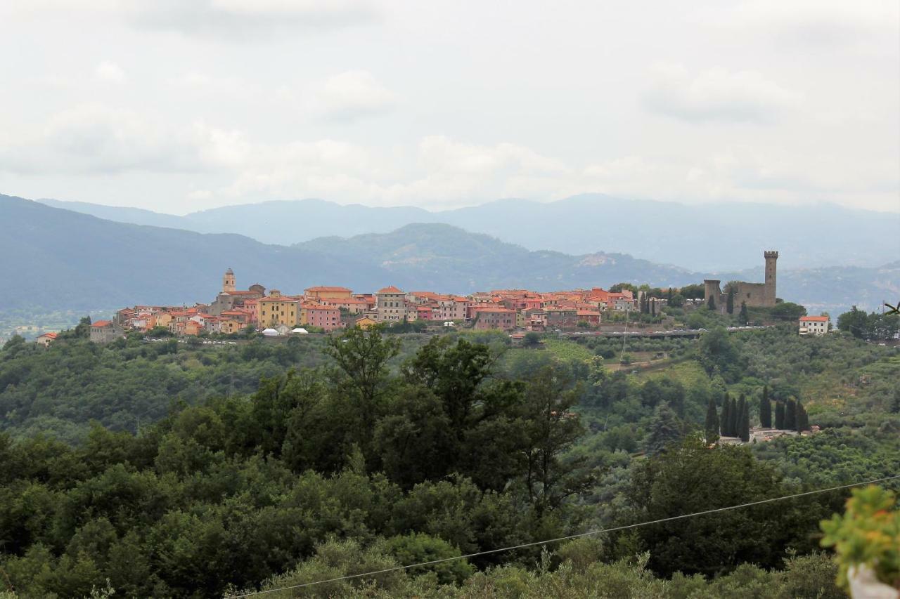 Fattoria Cristina Bilo Rosa Villa Castelnuovo Magra Exterior foto